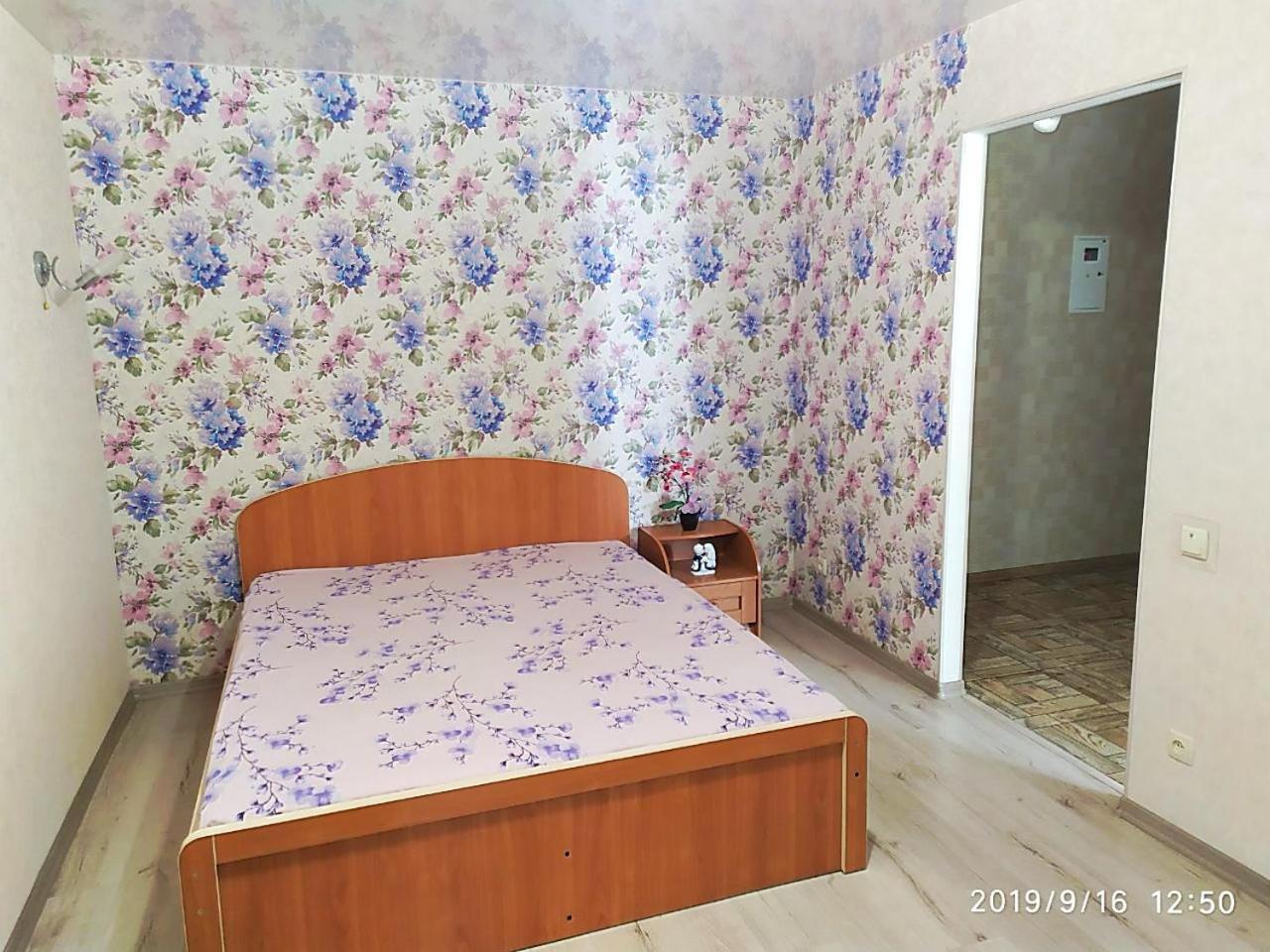 Apartment - Generala Petrova Street Одеса Екстериор снимка